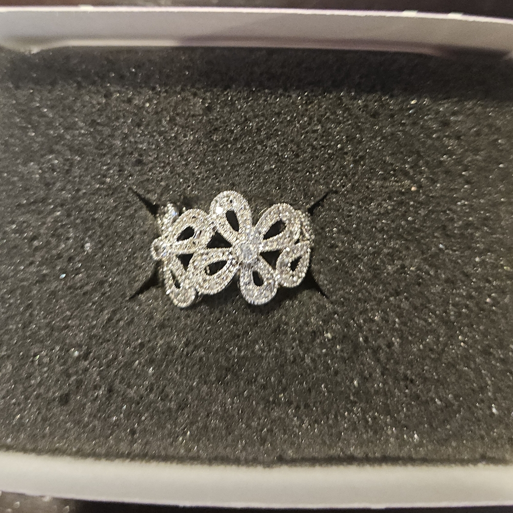Lia Sophia Silver Women's Ring - Abloom